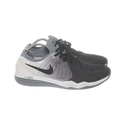 Trainers (Black, Gray, White) from Nike Training