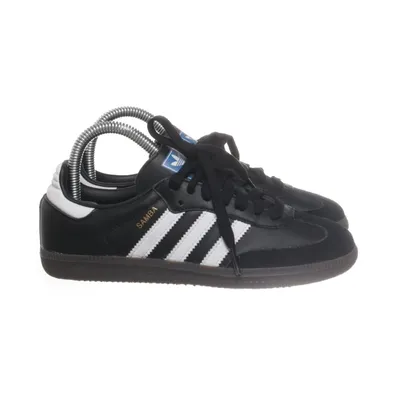 Baskets (Noir) de Adidas Cuir