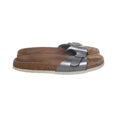 Slip-ins (Silver) from Van Dalen Leather