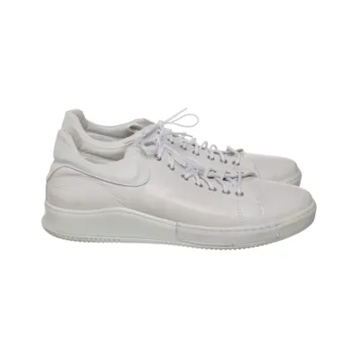 Baskets (Blanc) de Charlotte of Sweden