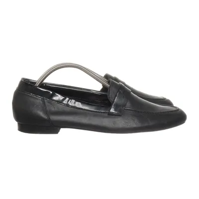 Loafers (Black) from Kiomi