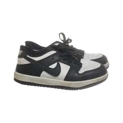 Sneakers (Dunk Low) från Nike