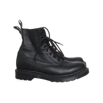 Laced boots (Black) from Dr. Martens Leather