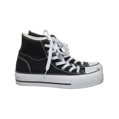 Tygskor (Svart, Vit) från Vty