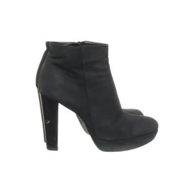Heeled boots (Black) from Tiffi
