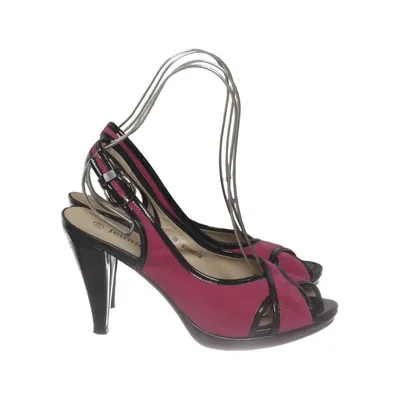 Sandaletten (Roze, Zwart) van Jennifer