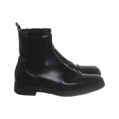 Chelsea Boots (Schwarz) von Totême