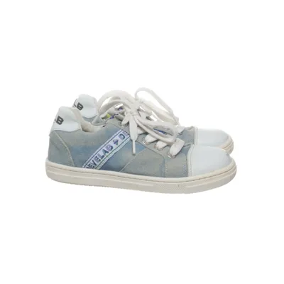 Baskets (Bleu, Blanc) de Develab