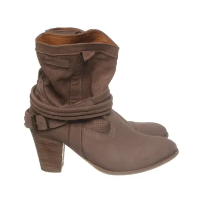 Stövletter (Beige) från Wojas Skinn