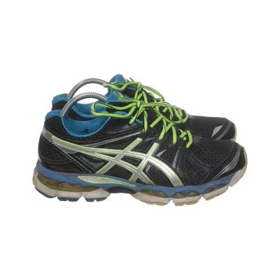 Running shoes (Gel-Kayano 21) from Asics