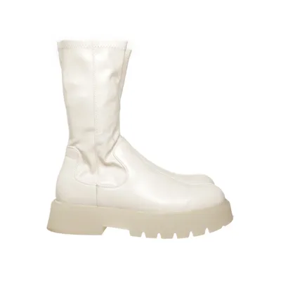 Enkellaarzen (Beige) van Bershka