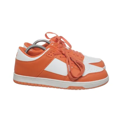 Sneakers (Orange, White) from Iguana