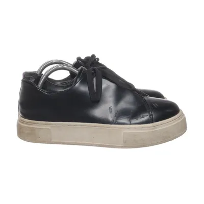 Sneakers (Black) from Eytys