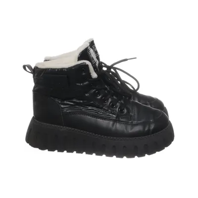 Laced boots (Black, White) from Fashion Sport
