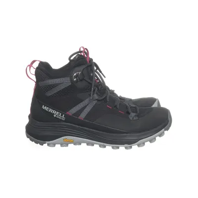 Laced boots (Black) from Merrell