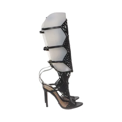 Sandales à talons hauts (Noir) de Schutz Cuir