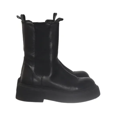 Chelsea boots (Black) from Badura
