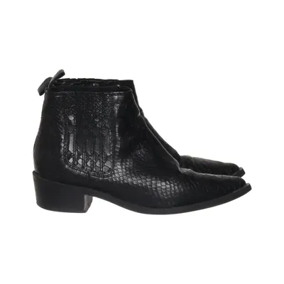 Chelsea boots (Black) from Shoe Biz Copenhagen