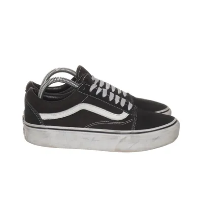 Canvas shoes (Black, White) from Vans