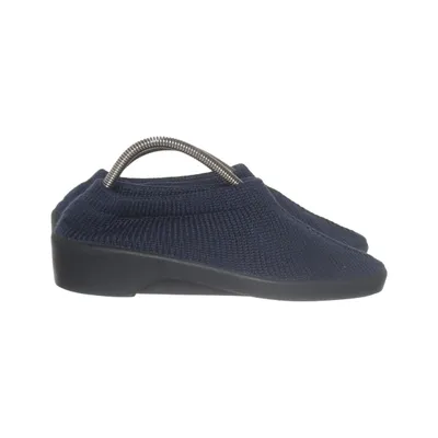 Slippers (Blue) from Arcopedico Polyurethane