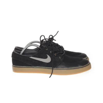 Sneakers (Zoom Air) from Nike x Stefan Janoski