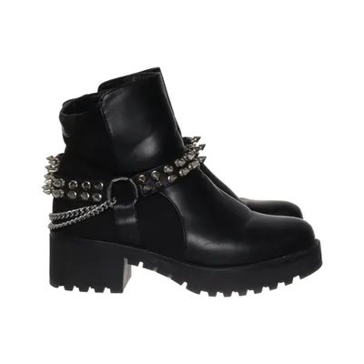Boots (Svart) från Day-Vine