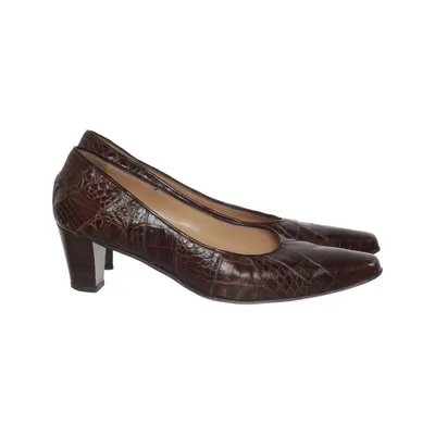 Pumps (Brown) from Moretti Leather