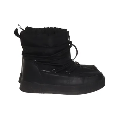 Schnürstiefel (Schwarz) von MyWear