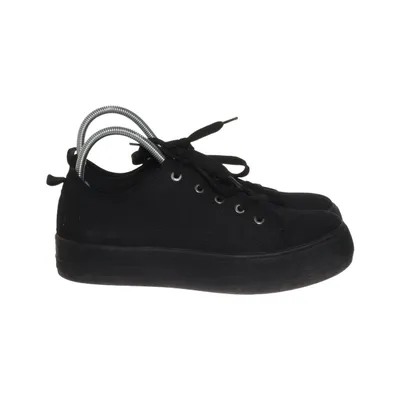 Canvas Sneaker (Schwarz) von Linear of Sweden