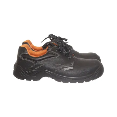 Work footwear (Black) from Bluewear
