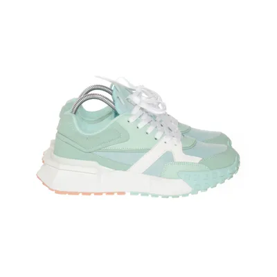Sneakers (Turkos) från A.P.C.