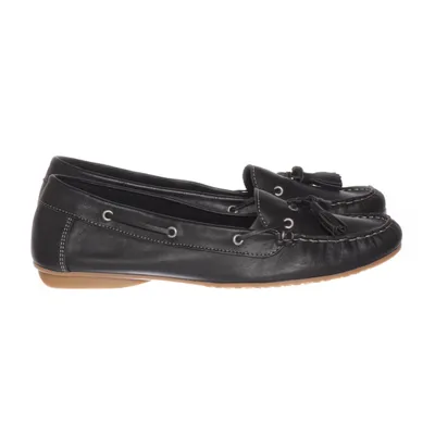 Loafers (Black) from Liva Loop