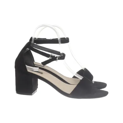 Sandales à talons hauts (Noir) de NLY Shoes