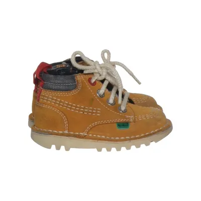 Bottes à lacets (Jaune) de KicKers