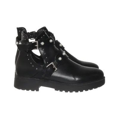 Enkellaarzen (Zwart) van Lucky Shoes