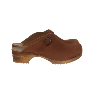 Clogs (Brown) from Sanita