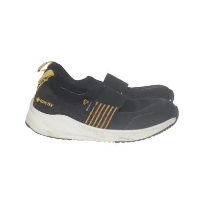 Baskets (Noir, Jaune) de Polecat