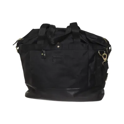 Weekendbag (Svart) från WHYRED