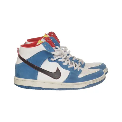 Sneakers (Dunk High Pro) from Nike SB