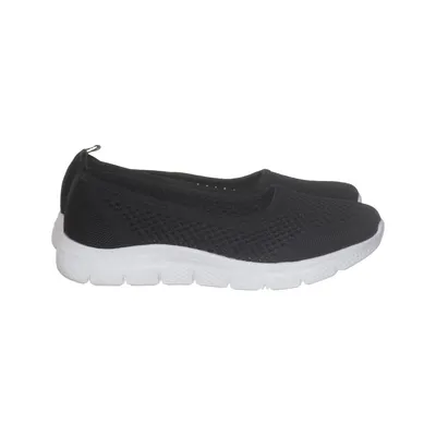 Slip-ons (Black, White) from MyWear