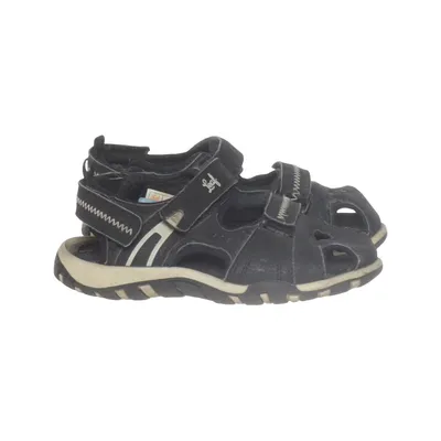 Sandals (Black) from Leaf