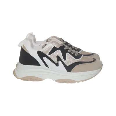 Baskets (Beige, Noir, Blanc) de NLY Shoes