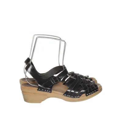 Clogs (Black) from Troentorp