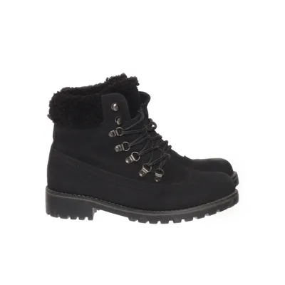 Laced boots (Black) from Clara Barson