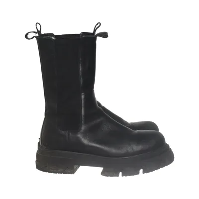 Chelsea boots (Black) from Vibram