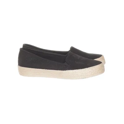 Slip-ons (Black, Beige) from Vty