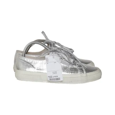 Chaussures en toile (2750) de Superga