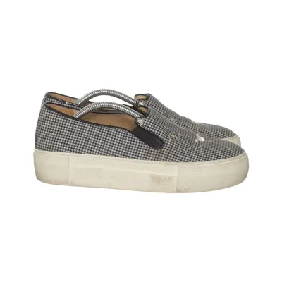 Slip-ons (Svart, Vit) från Charlotte Olympia