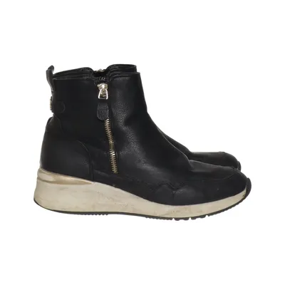 Ankle boots (Black) from Clou