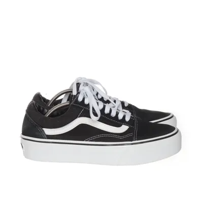 Canvas shoes (Black) from Vans